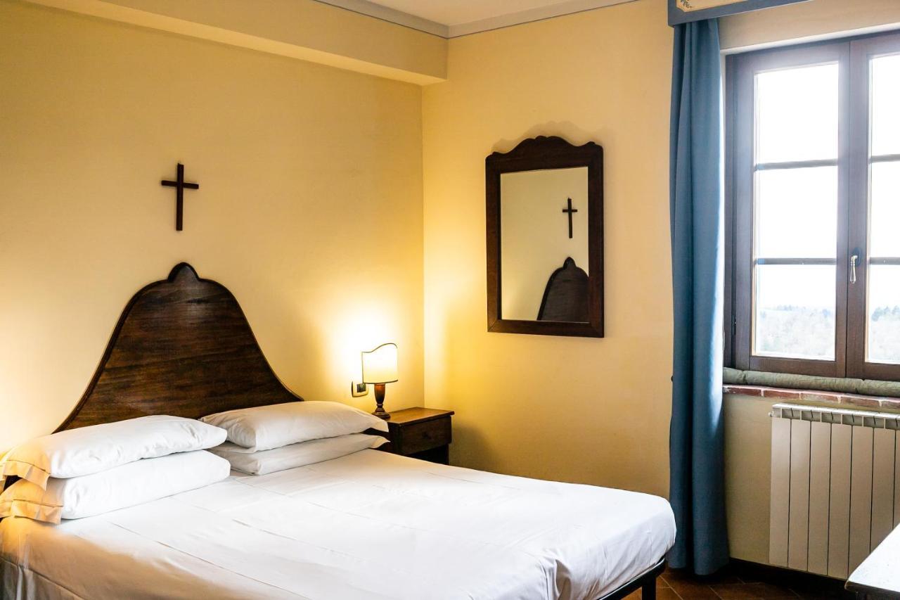 Borgo I Tre Baroni - Spa Suites & Resort Poppi Exterior foto